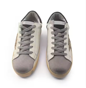 Sneakers da <span class=keywords><strong>Donna</strong></span> Super Star Stile Walking Vintage in Pelle con Talloncino Glitter Oro e Marrone Effetto Usato - Product Image 1
