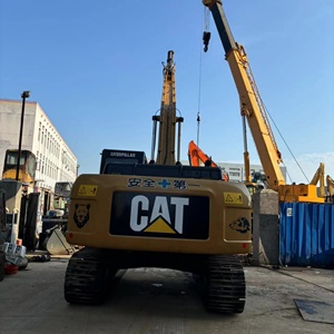 รถขุดมือสอง Caterpillar 330D รุ่นขายดีที่สุด ของแท้ พร้อมอุปกรณ์ครบชุด สีเดิมจากโรงงาน มีสินค้าในสต็อก ใช้เครื่องยนต์ Cummins - Product Image 1
