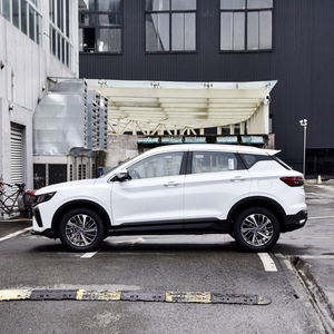 Nouvelle arrivée 2025 Geely Coolray Binyue Sport SUV <span class=keywords><strong>Grand</strong></span> espace Véhicule essence 1.5t Voitures à essence Nouvelles <span class=keywords><strong>automobiles</strong></span> à vendre - Product Image 3