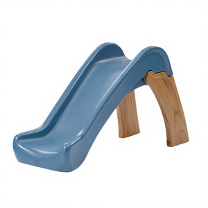 Toboggan pliable Palplay rouge et bleu, léger, en plastique, jouet d'intérieur et d'extérieur, pour les enfants de moins de 5 ans, 18 mois et plus, utilisation en maternelle et à domicile - Product Image 2