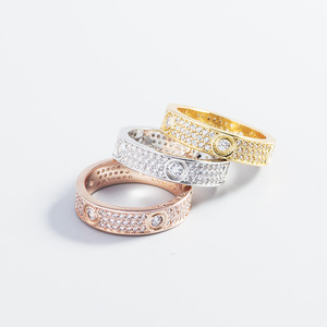 Vòng Tay Thiết Kế Lấy Cảm Hứng Từ Thương Hiệu Nổi Tiếng Vòng Tay Thép Không Gỉ Pha Lê Cho Nữ Trang Sức Mạ Vàng - Product Image 4