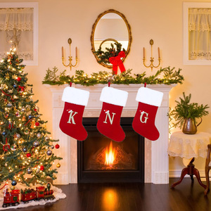 Calcetines Navideños Rojos Ecológicos de Alta Gama con Color Personalizado, Bolsa de Regalo con las 26 Letras del Alfabeto, Artículos Promocionales para Fiestas Navideñas - Product Image 4