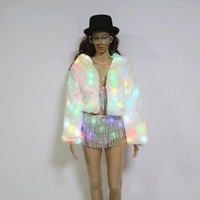 Robes et vestes unisexes en polyester pour la danse de scène, les soirées en boîte de nuit et les troupes de danse, avec LED qui brillent dans le noir