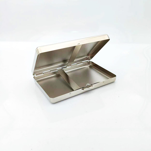 Portable Classic Cigarette Box Anti-Pressure Moisture-Proof Metal Storage Box Single-Sided Recessed Groove