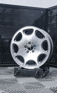 ล้อฟอร์จขอบ 18' 19' 20' 21' 22' 23' 24 นิ้ว แบบโมโนบล็อก 5*112 สำหรับรถยนต์นั่งส่วนบุคคล <span class=keywords><strong>Mercedes</strong></span> Benz <span class=keywords><strong>W124</strong></span> ขายดี - Product Image 4