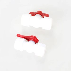 Plastic Ball Valve 1 In Manual Water Pipe Fitting For Water <b>Conservancy</b> - Product Image 4