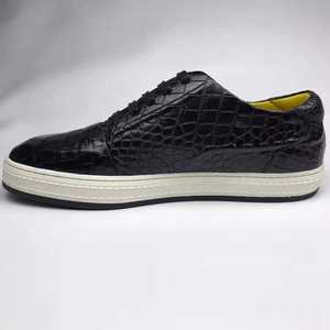 <span class=keywords><strong>รองเท้า</strong></span><span class=keywords><strong>ผ้าใบ</strong></span>หนังจระเข้แท้ทำมือรุ่นล่าสุด <span class=keywords><strong>รองเท้า</strong></span>สเก็ตบอร์ดแบรนด์เนม <span class=keywords><strong>รองเท้า</strong></span><span class=keywords><strong>ผ้าใบ</strong></span><span class=keywords><strong>ผู้ชาย</strong></span>สุดหรู <span class=keywords><strong>รองเท้า</strong></span>ลำลองผู้ชาย - Product Image 5