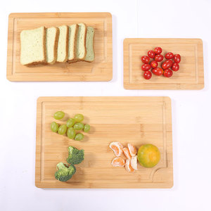 Juego de Tablas de Cortar de Bambú, 3 Piezas, Rectangulares, Multifuncionales, para Uso en la Cocina - Product Image 4