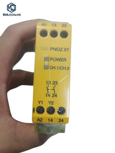 รีเลย์เซ็นเซอร์ควบคุม PNOZ 774059 X7เพื่อความปลอดภัยของสินค้าใหม่ของแท้ - Product Image 1
