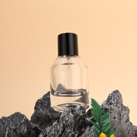 Flacon pulvérisateur de parfum en verre au design unique, 30ml, 50ml, 100ml, avec bouchon à vis, MOQ 100 pièces, couvercle personnalisé, prix usine