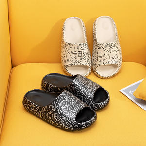 StepGrace vente en gros <span class=keywords><strong>pas</strong></span> <span class=keywords><strong>cher</strong></span> Designer EVA personnalisé diapositives pantoufles anti-glissants dames diapositives pantoufles motif drôle pantoufles d'intérieur - Product Image 5