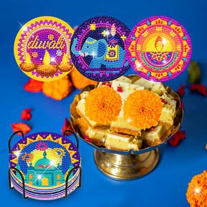 Kit de 8 dessous-de-verre en diamant Huancai pour Diwali, peinture en diamant DIY, dessous-de-verre en diamant pour le festival des lumières, avec support pour les fournitures de fête - Product Image 3