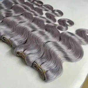 Extensões de cabelo humano cinza natural de alta qualidade, trama de cabelo cinza ondulado para fazer cabelo tecer