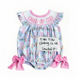 YIHUI Venta al por mayor <span class=keywords><strong>de</strong></span> ropa <span class=keywords><strong>de</strong></span> verano para niños: Novedosa blusa rosa <span class=keywords><strong>de</strong></span> algodón/spandex con mangas acampanadas y lazo 'I Love Dad' para recién nacidos y bebés. - Product Image 1