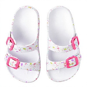 Nouvelles ballerines plates d'été pour femmes à bout rond, en maille brodée florale, avec détails métalliques, respirantes et antidérapantes, à enfiler - Product Image 4