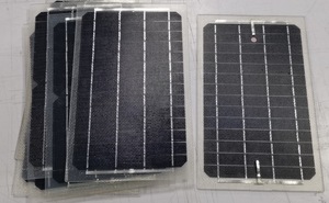 Bifacial अर्द्ध लचीला सौर पैनल दोहरी पक्ष ETFE फाड़ना सौर मॉड्यूल 7W <span class=keywords><strong>7V</strong></span> पारदर्शी ETFE monocrystalline सौर पैनल - Product Image 3