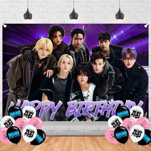 ฉากหลังถ่า<span class=keywords><strong>ย</strong></span>ภาพสุขสันต์วันเกิดของ Stray Kids ฉากหลังภาพถ่ายวงบอ<span class=keywords><strong>ย</strong></span>กรุ๊ปเคป๊อป แบนเนอร์ตกแต่งปาร์ตี้สำหรับแฟนคลับเด็ก ปรับแต่งได้ - Product Image 1