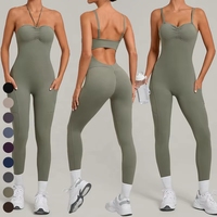 Combinaison de yoga et de sport pour femme, sans manches, à col noué, dos évidé, avec fronces sur le devant et design froncé sur les côtés aux fesses