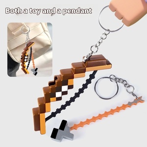 Mine Pixel Craft Mini juguete arco flecha PVC suave bomba llavero lindo estilo <span class=keywords><strong>de</strong></span> dibujos animados UV impreso silicona Metal venta al por mayor joyería juguete - Product Image 3