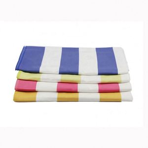 Serviette de plage en microfibre à sublimation personnalisée colorée, très vendue, pour le sport et les voyages - Product Image 6