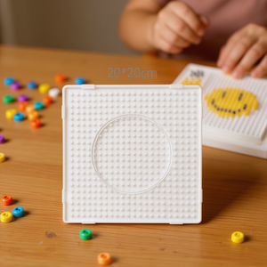 แผ่นรองเม็ดลูกปัด ILAN Perler ขนาด 20x20 ซม. สำหรับงานศิลปะเม็ดลูกปัด - Product Image 2