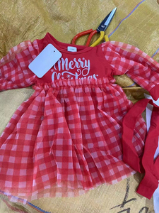 <span class=keywords><strong>Stock</strong></span> di <span class=keywords><strong>Abbigliamento</strong></span> Usato da Inventario all'Ingrosso del Produttore T-Shirt Estive da Bambino in Poliestere - Product Image 4