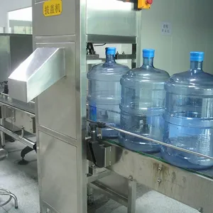 Máquina de llenado de agua de 5 galones botella de Pet botella de 300-900BPH línea de llenado de agua