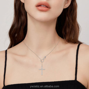Perhiasan Fashion Kristen Religius Perak 925, Kalung Liontin Salib Infinity & Iman Harapan Berhiaskan Moissanite Bulat untuk Wanita - Product Image 3