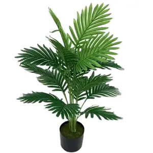 Petit palmier artificiel populaire de 70 cm de hauteur et intérieur ou extérieur pour la décoration de la maison d'immeubles de bureaux de mariage ou d'hôtel