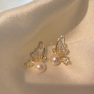 Butterfly Pearl <b>Stud</b> <b>Earrings</b> for Women Gold Plated <b>Crystal</b> Butterfly <b>Earrings</b> Elegant Fashion Jewelry - Product Image 2