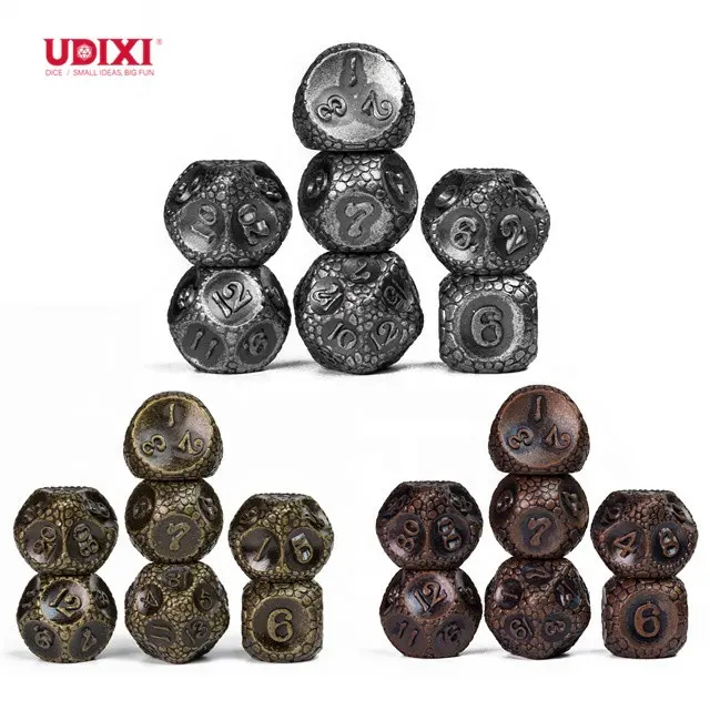 Udixi poliedrico dungeons and dragons rpg dadi logo personalizzato set dadi placcati a botte in pietra di metallo