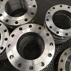 หน้าแปลนเหล็กสแตนเลสที่ไม่ได้มาตรฐานแบบกำหนดเองได้รับการออกแบบมาอย่างแม่นยำสำหรับความต้องการแรงดันเฉพาะในโรงงานเคมี - Product Image 4