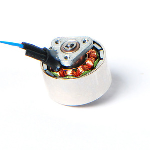 Moteur sans balais 1104 36V en métal pour drones, voitures RC, bateaux, modèles - Product Image 4