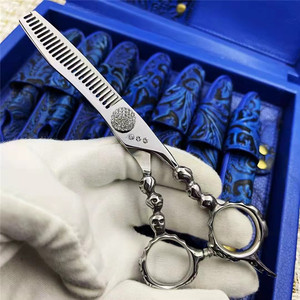 Ciseaux de coiffure professionnels 6 pouces en acier inoxydable 440C pour droitiers, personnalisables, pour usage esthétique - Product Image 3