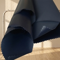 Tissu Hypalon Ripstop imperméable, léger et transparent pour sacs de rangement étanches et feuilles de caoutchouc isolantes pour usage extérieur automobile