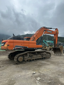 Excavadora Hidráulica Usada Doosan DX520LC-9C con Motor Diésel, Cucharón de 3.2m, Potencia de 257KW, Bajo Número de Horas, 52 Toneladas - Product Image 2
