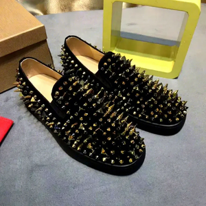 Mocasines Casuales para Hombre, Estilo Loafers, con Tachuelas, Antiolor, Parte Superior de Gamuza Sintética, Versátiles, Modernos y Cómodos - Product Image 1