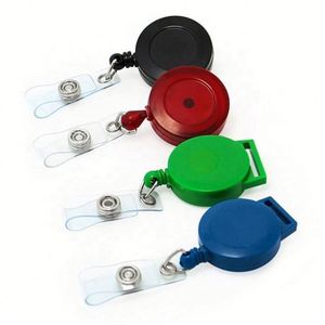 Porte-badge rétractable avec clip, enrouleur rond pour cartes d'identité, idéal pour les fournitures scolaires et médicales - Product Image 3