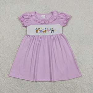 Robe de fête safari pour petites filles, broderie animale smockée, manches bouffantes, longueur genou, en coton rose, style mignon d'été - Product Image 2