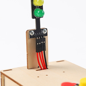 OKYN0804-2 Kit de Modelo de Semáforo de Madera para Armar, Juguete Educativo de Ciencia para Niños, Actividad de Proyecto STEM para Primaria - Product Image 3