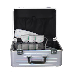 <span class=keywords><strong>Laser</strong></span> de bureau multifonctionnel 1000W pour usage corporel, alimentation électrique avec prises AU, CN, EU, UK, JP, valise trolley incluse - Product Image 5