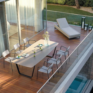 Ensemble de mobilier de jardin de luxe moderne en aluminium et corde tressée, comprenant chaise de salle à manger, pour balcon d'hôtel, cour de villa et repas en extérieur - Product Image 1