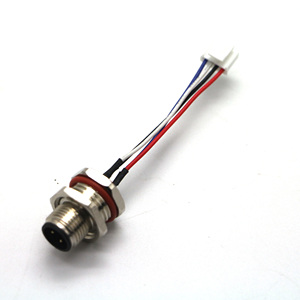 Connecteur audio-vidéo avec 3 fils colorés et prise blanche, boîtier métallique, joint rouge - Product Image 5