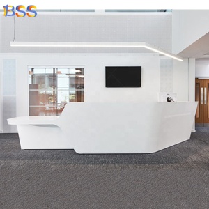 Mostrador <span class=keywords><strong>de</strong></span> Recepción para Hotel, Diseño Contemporáneo Personalizado en Forma <span class=keywords><strong>de</strong></span> U, 2 Asientos, Superficie Sólida, Color Blanco - Product Image 3