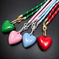 Collier tendance en acrylique avec pendentif cœur, multicolore, en corde paracorde, brillant et solide, pour filles, cadeaux quotidiens