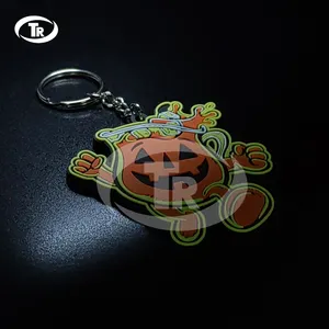 Customized Cow 3D Keychain Mold PVC Rubber 3D technology china wholesale dabi pvc keychain