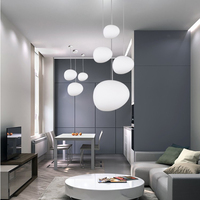 Lampe suspendue en verre opale en forme d'œuf, luminaire suspendu nordique, lustre, luminaire suspendu moderne pour restaurant, café, hôtel, villa, maison