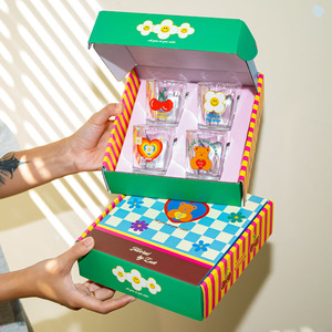 Verres <span class=keywords><strong>à</strong></span> shot en verre <span class=keywords><strong>à</strong></span> motifs de dessins animés, 2 mini-tasses <span class=keywords><strong>à</strong></span> saké Liang, ensemble créatif de petits gobelets <span class=keywords><strong>à</strong></span> vin pour shot unique avec boîte cadeau - Product Image 2