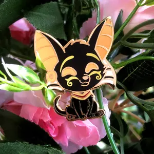 Gatos kucing kartun lucu warna-warni hewan Pin berlapis emas pakaian wanita logam keras Enamel Pin kerah untuk topi