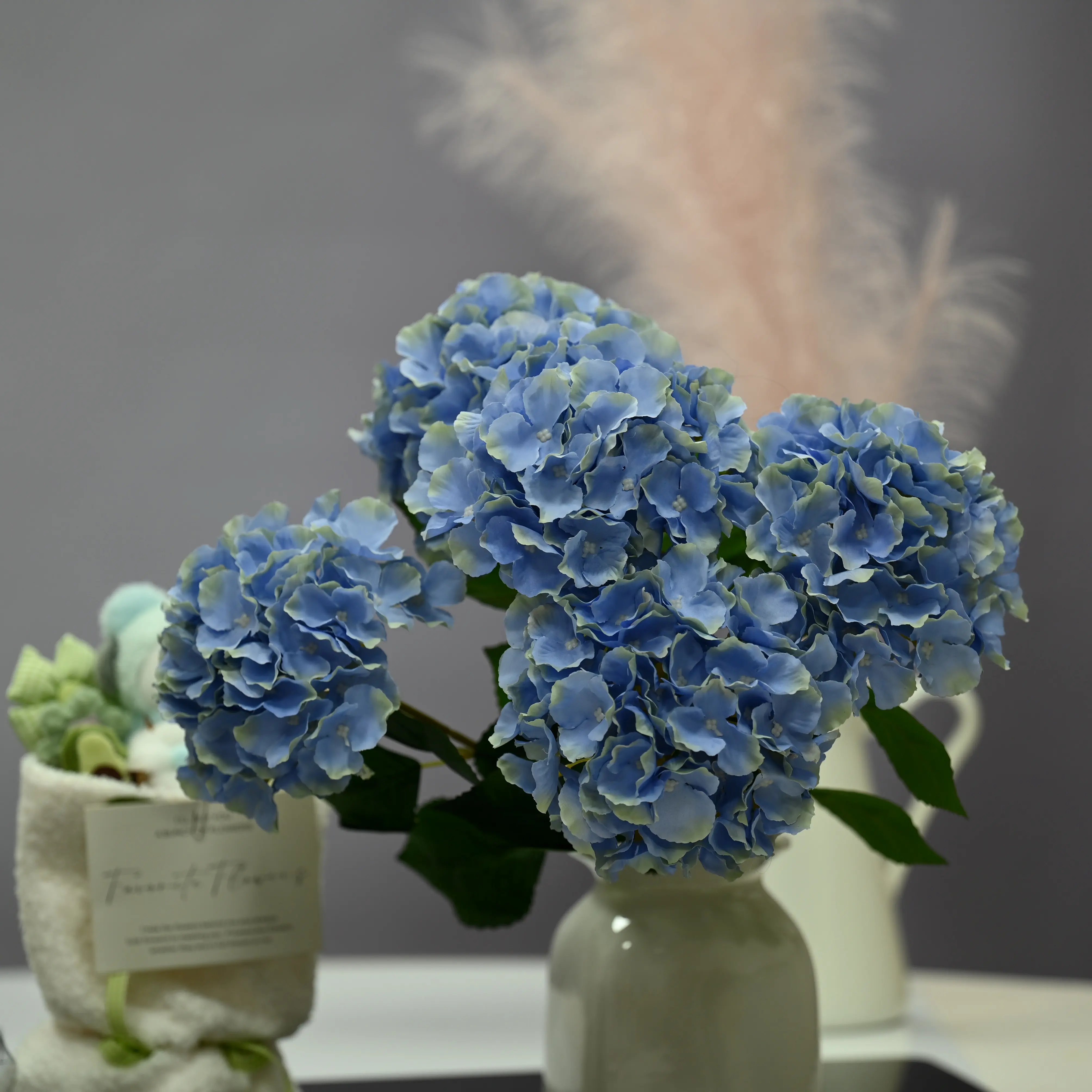 Hydrangea bush x5 Fleurs Artificielles Mariage Nouveaux Bouquets De Fleurs Real Touch Décoration